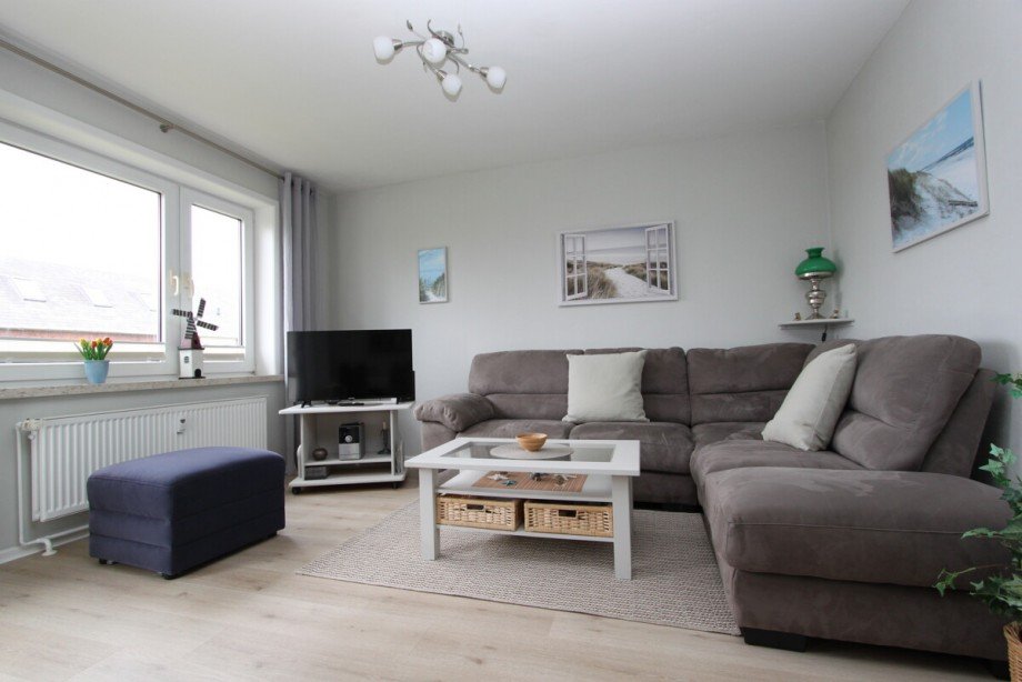 Wohnzimmer Etagenwohnung H�rnum